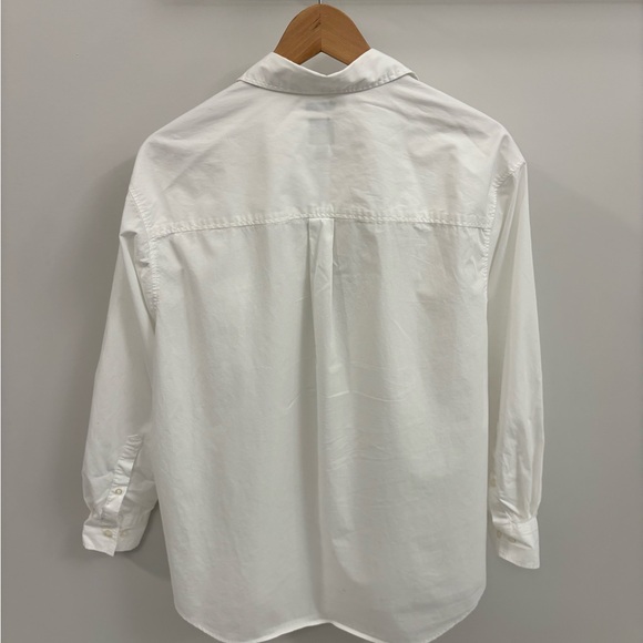 GAP Button-Up Shirt - Picture 3 of 4